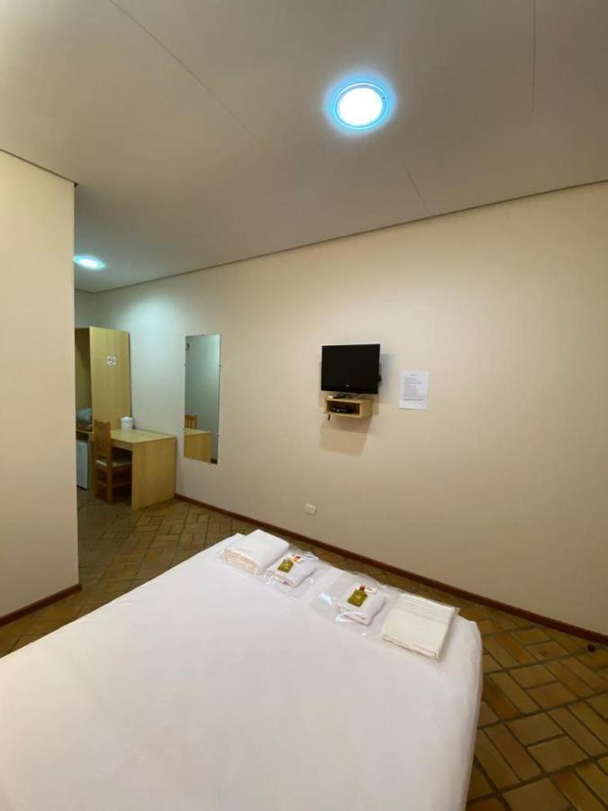 Hotel Tropeiro da Lapa Lapa  Esterno foto